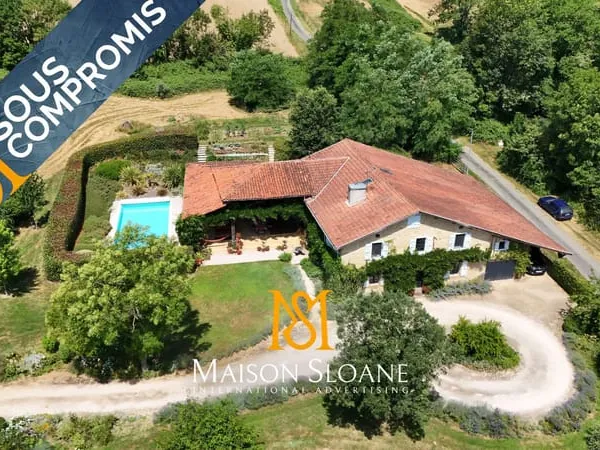 Ferme rénovée avec vue sur les Pyrénées