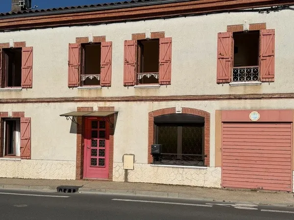 Saint Sulpice la Pointe, Maison de ville T8 de 208 m², terrain de 470 m2+atelier+caves