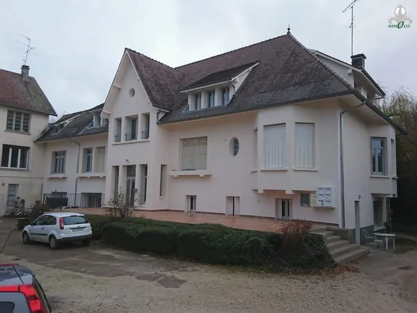 Immeuble à vendre Bézouotte