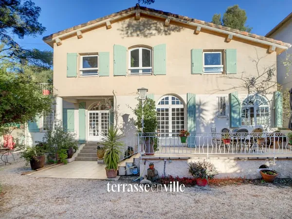 SAINT CYR SUR MER - LES LECQUES - VILLA T8 - 197M2 - PORT ET