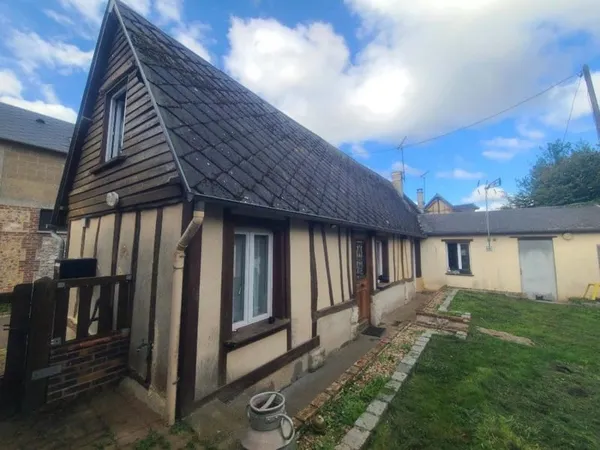 Maison au coeur de Routot proche de toutes commodités
