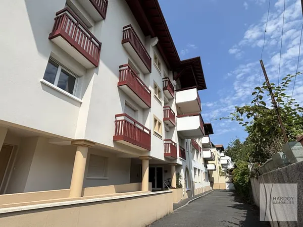 SAINT-JEAN-DE-LUZ FARGEOT - Appartement 2 pièces avec terras
