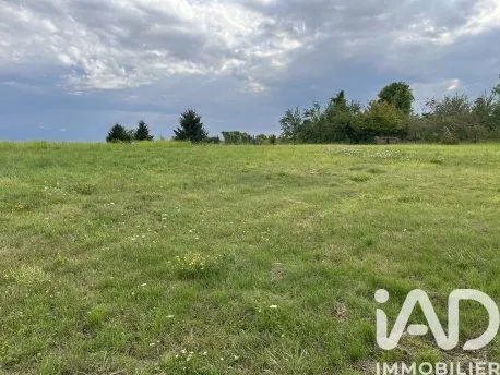 Terrain 2350 m²