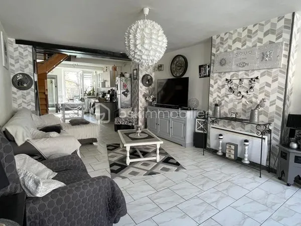 Maison 5 pièces située à Liesse-Notre-Dame