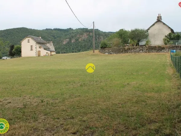 Terrain a bâtir