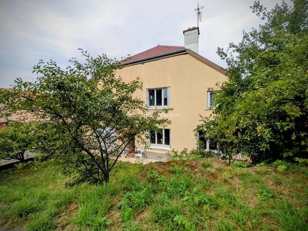 MAISON FAMILIALE