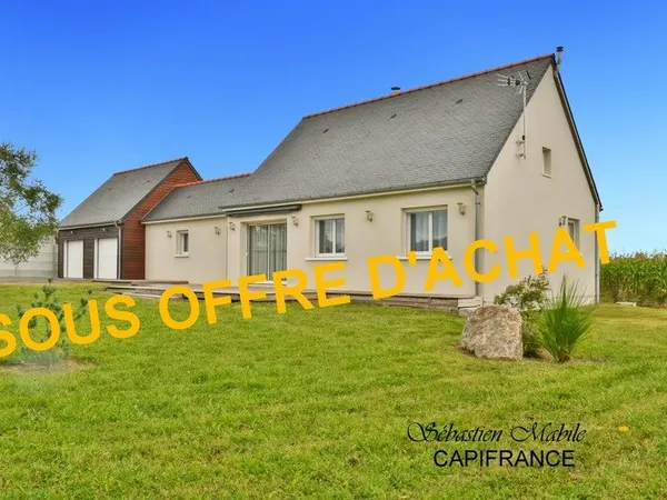 Maison de plain-pied avec double garage à vendre à Roz sur Couesnon (35) en Baie du Mont Saint Miche