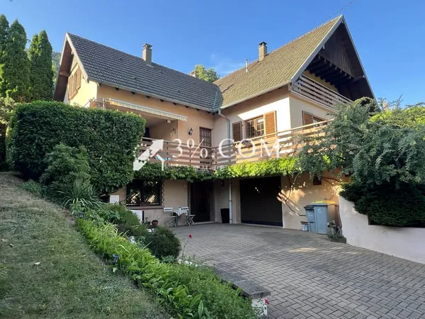 Belle maison sur les hauteurs de Lièpvre dans une impasse à
