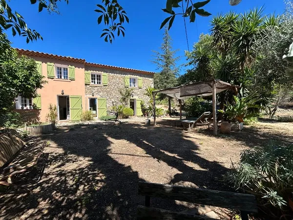 Maison Sanary Sur Mer 5 pièce(s) 100 m2