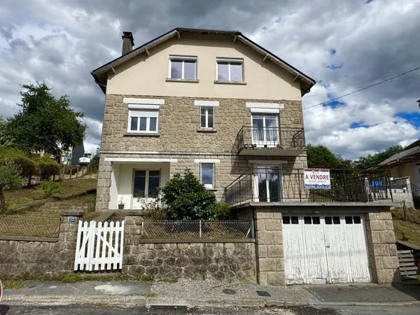 SPACIEUSE MAISON FAMILIALE