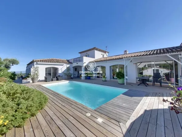 Villa d'architecte - route des plages