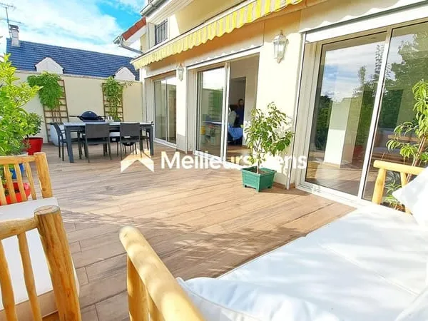 Maison spacieuse 230 m2 - 5 chambres