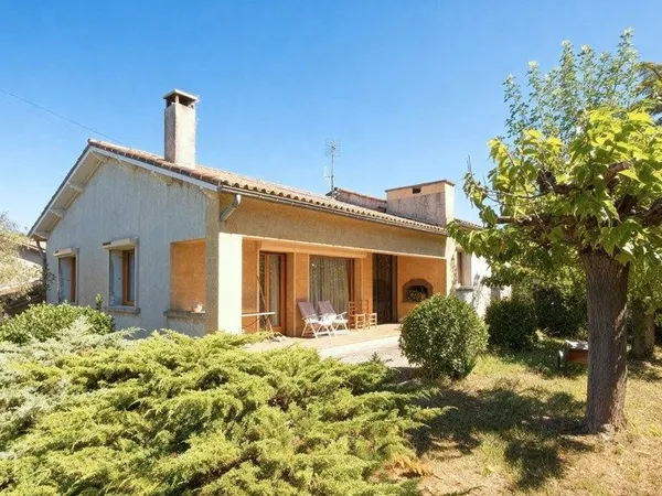 Maison familiale à vendre 7 pièces FUVEAU (13)