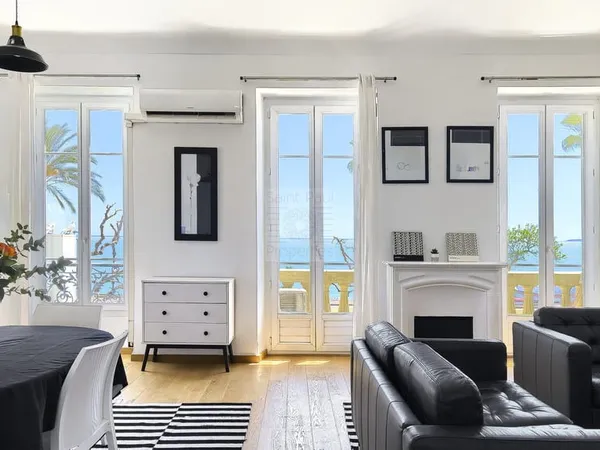 EXCEPTIONNEL, appartement bourgeois vue mer au Cros de Cagne