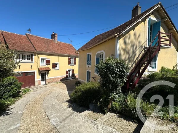 Maison 10 pièces 220 m²