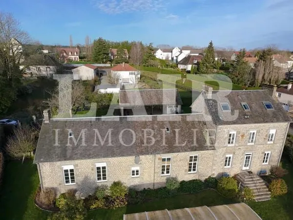 Maison de caractère à vendre à 10 minutes de Bagnoles - Ref O14197