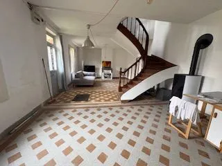 MAISON EN PIERRE A MOSNES (37)