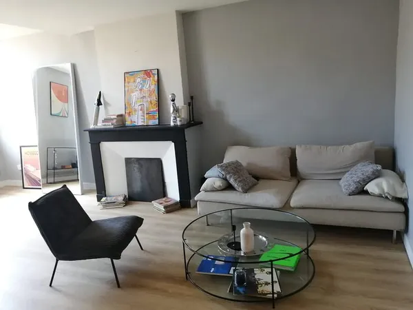 Appartement rénové à Gaillac 1er étage En exclusivité