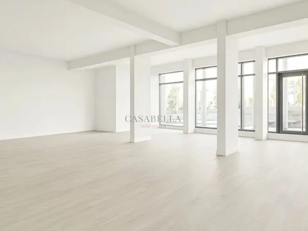 LOCAL COMMERCIAL - EMPLACEMENT PREMIUM - ROCADE D'AJACCIO