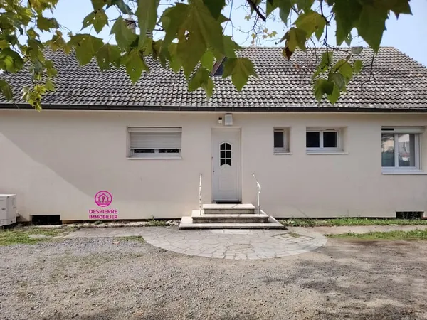 SAINT MAURICE L'EXIL Maison plain pied 94m2 parcelle de terr