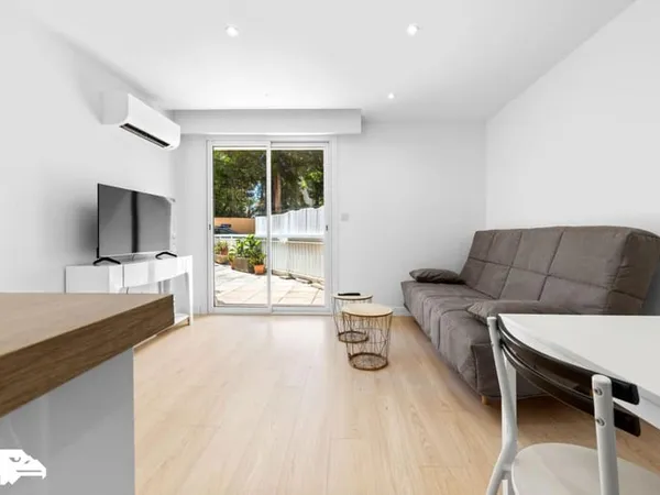 Vente Appartement - 1 pièces - 25 m² - Cannes - (06)