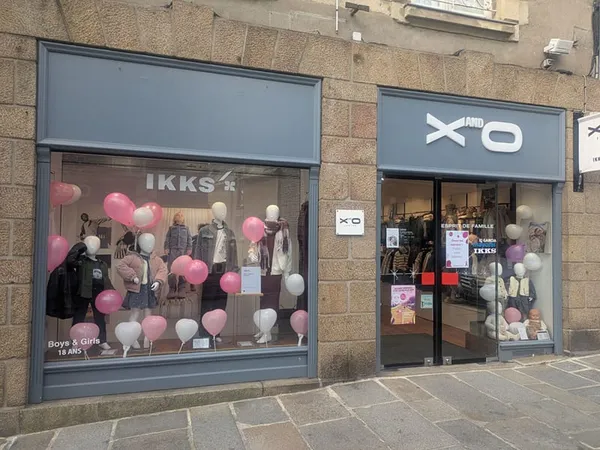 Local commercial Fougeres 40 m2