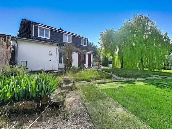 Charmante maison familiale de 101 m² à Saint-Ay - Secteur calme