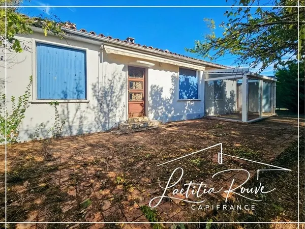 Maison à rénover sur parcelle de 800m² arborée, située à 20 min d'Agen
