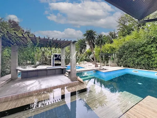 Villa de Charme avec Piscine près de Vinça