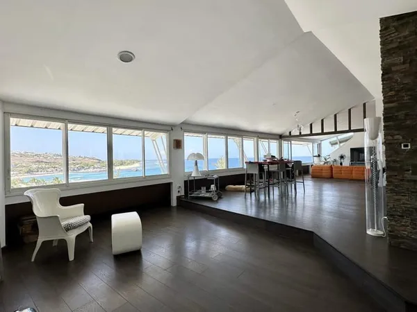 Penthouse d'exception - 230 m² - Vue mer - ST Gilles Les Bains