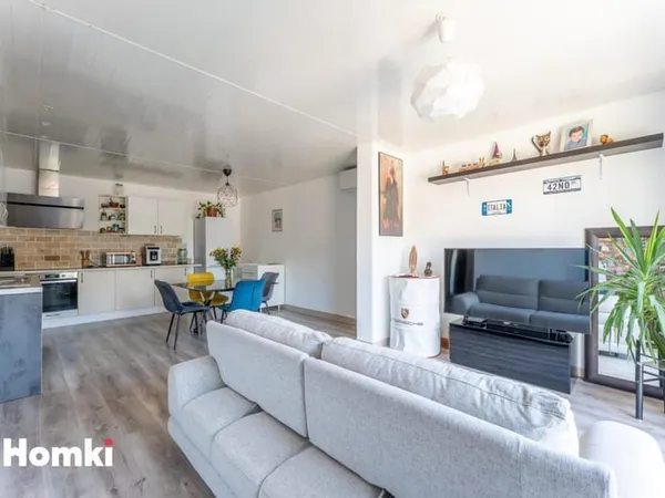 Appartement T4 de 80 m2 à Saint-Médard-en-Jalles 33160, Avenue de Mazeau
