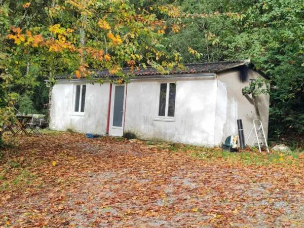 Maison de loisirs Eyjeaux 2 pièce(s) 35 m2 terrain 5708 m²