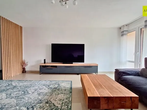 T5 de 107m2 à Mulhouse