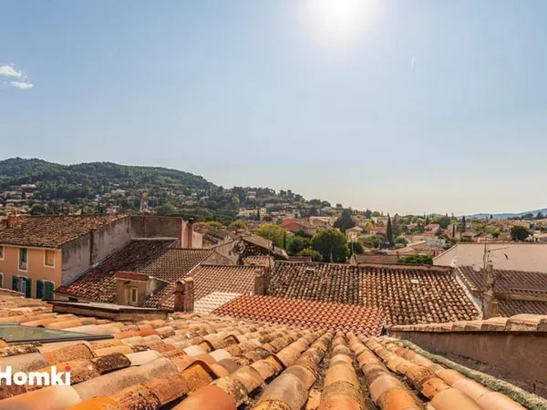 Maison de ville T4 de 111 m2 à Le Beausset 83330
