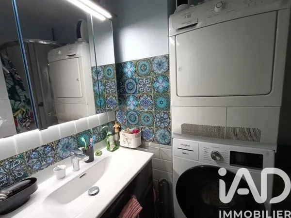 Appartement T3 - Parking et balcon
