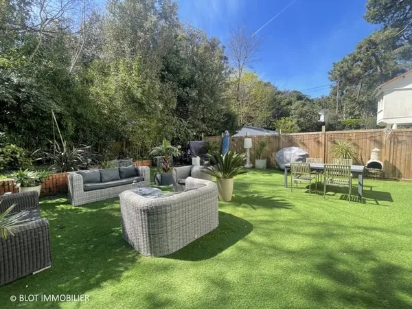 A VENDRE-MAISON-LA BAULE LES PINS