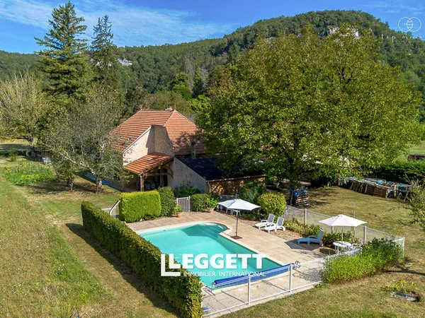 Maison 13 pièce(s), MONTCABRIER