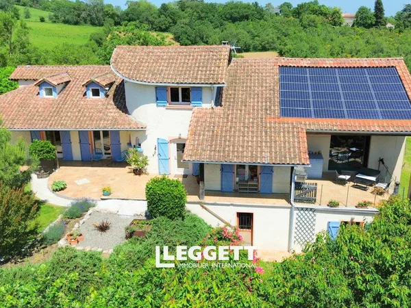 Maison 12 pièce(s), CARLA-BAYLE