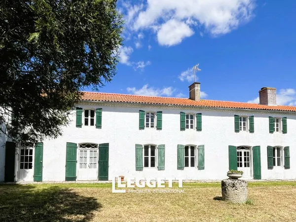 Maison 12 pièce(s), SURGÈRES