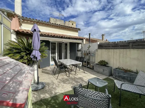 Maison Aigues-Mortes intra-muros 4 pièces