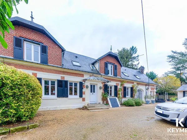 À vendre - Maison de charme à Sainte-Geneviève - 4 chambres