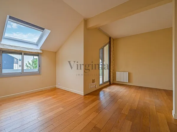Appartement Nogent Sur Marne 5 pièce(s) 130.04 m2