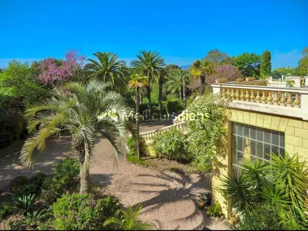 Fréjus/Saint-Raphaël quartier Valescure-splendide appartement bourgeois de 120m2