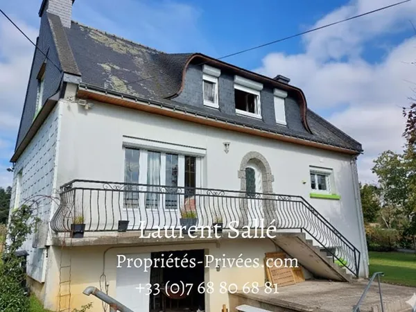 SAINT-GRAVÉ (56220) - Maison indépendante avec dépendance en pierres
