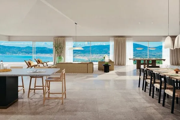 Villa en baie de Saint Tropez, 6 pièces. 400 m2, Piscine et jardin privatif