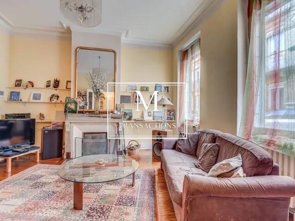 TOULOUSE - RAYMOND IV - Maison T6 de 155m2 + 1 T2 de 27m2 + 2 g