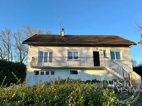 Maison Savigny Le Sec 5 pièce(s) 96 m2