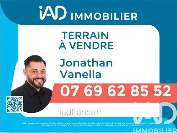 Terrain 850 m²