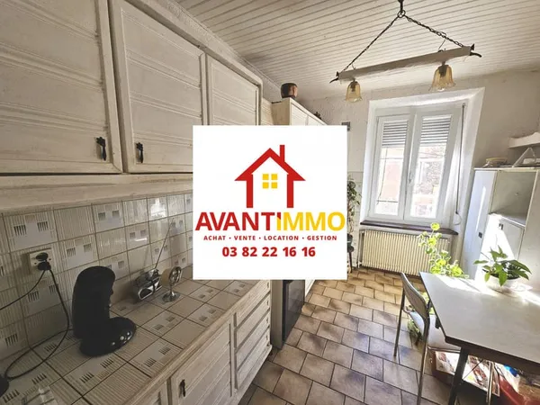 APPARTEMENT F4 A RENOVER - JOEUF
