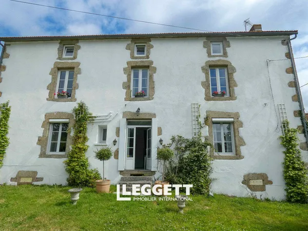 Maison 6 pièce(s), LA CHAPELLE-SAINT-ÉTIENNE